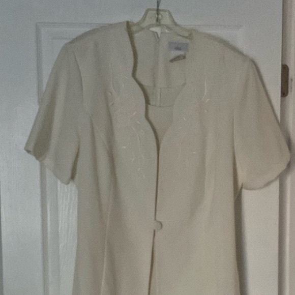 Women’s Beige Dress - Picture 2 of 4